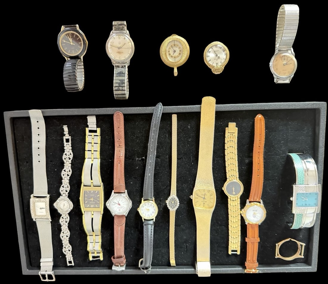Stunning Lot of 15 Different Vintage Watches (1 of 2)