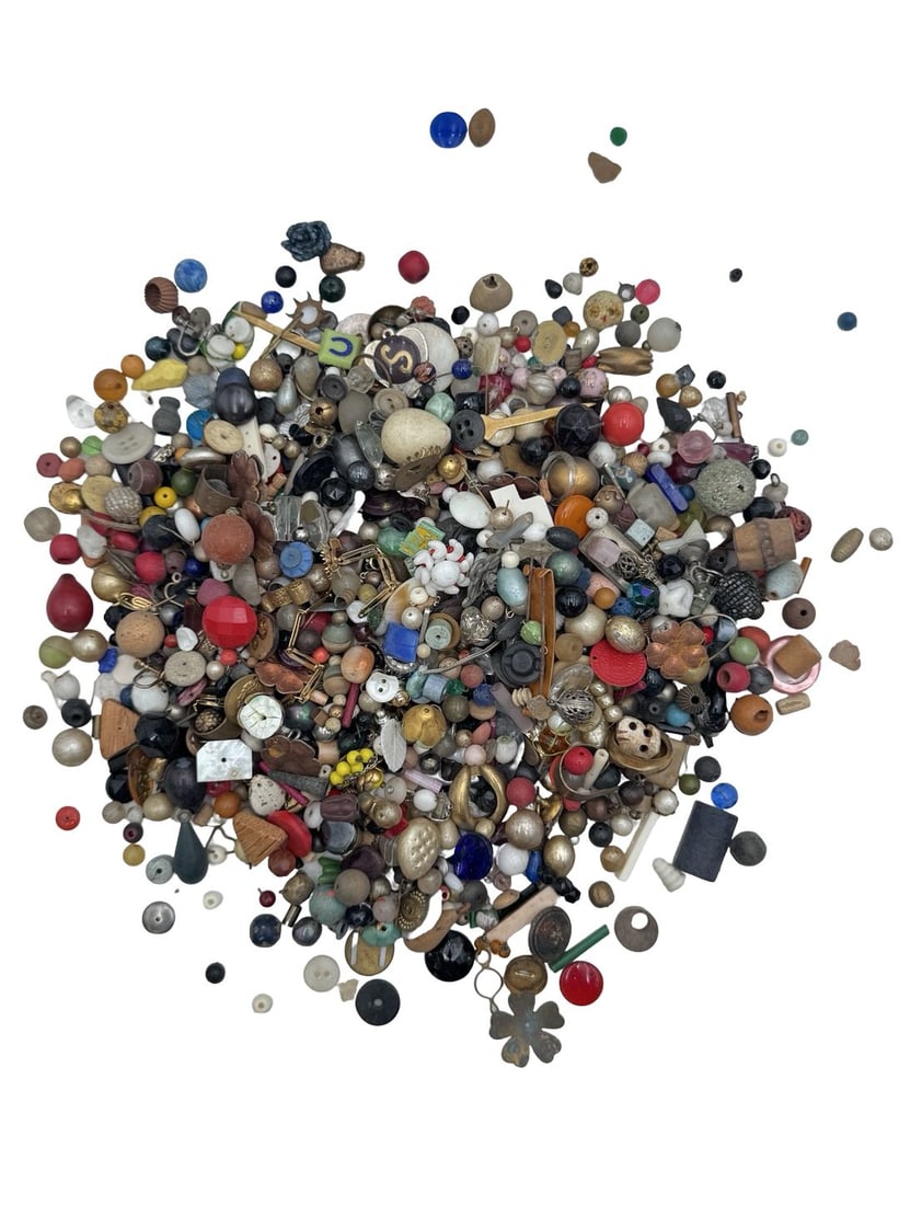 Vintage Jewelry Beads, Sewing Craft Supplies & Mixed Materials Lot (1 of 3)