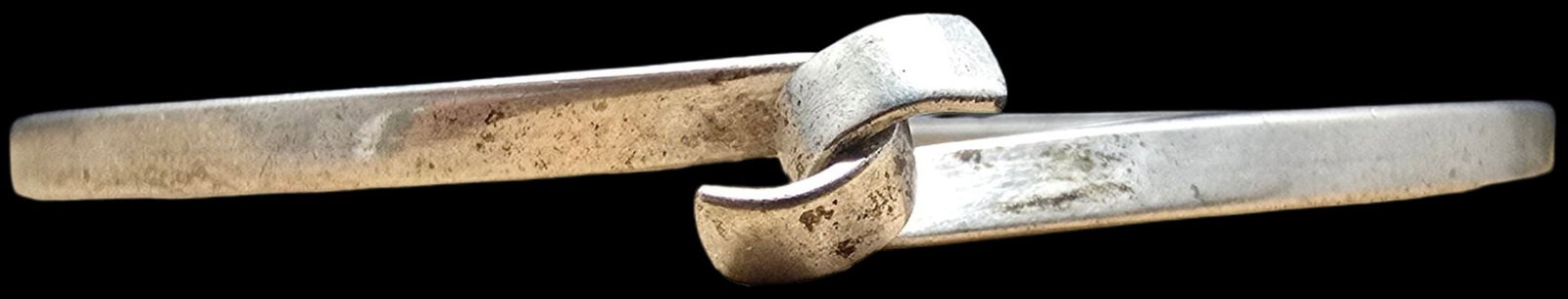 Vintage OPUS Mid-Century Modernist Sterling Silver Hook Bangle Bracelet: Good vintage condition w/ patina and wear according to age and use, see pictures. Measures approx. 2 1/2" wide and weighs ca. 7 grams. Marked Sterling Silver