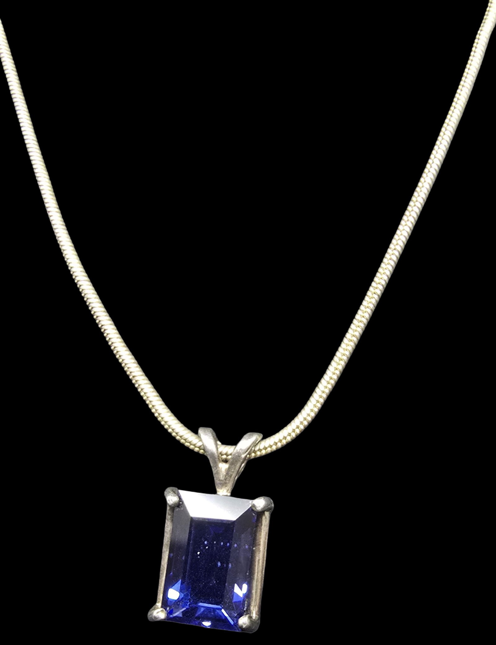 Beautiful Vintage Sterling Silver & Blue Gemstone Pendant Snake Chain Necklace: Good vintage condition w/ patina and wear according to age and use, see pictures. Measures approx. 21" long and weighs ca. 6 grams. Marked Sterling Silver