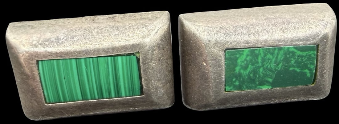 Gorgeous Ornate Vintage Taxco Mexico Gilt Sterling Silver w/ Inlay Green Gemstone Earrings: Good vintage condition w/ patina and wear according to age and use, see pictures. Measures approx. 3/4" long and 1/2" wide and weighs ca. 9.9 grams. Marked Sterling Silver & Taxco Mexico
