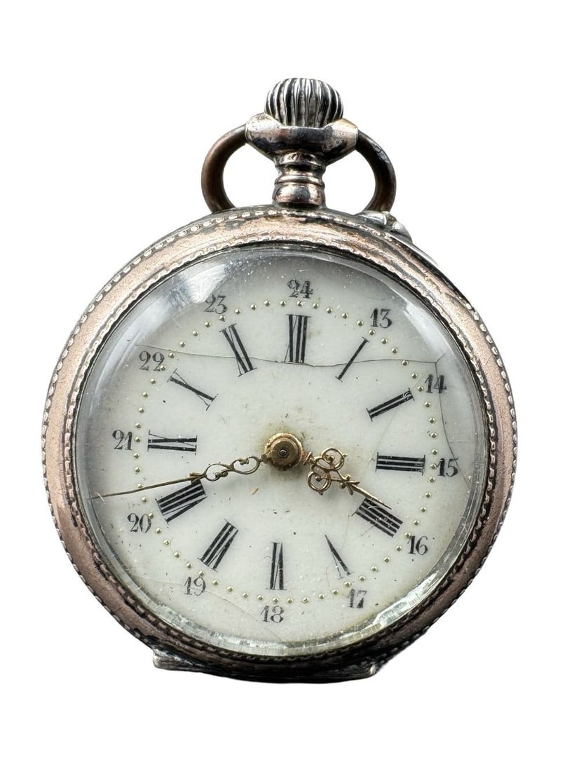 Antique Swiss GALONNE 800 Silver Ladies Pocket Watch: Non-functional, glass is broken. Case diameter measures approx. 1". Weighs approx. 19.23 grams. Marked for 800 Silver.