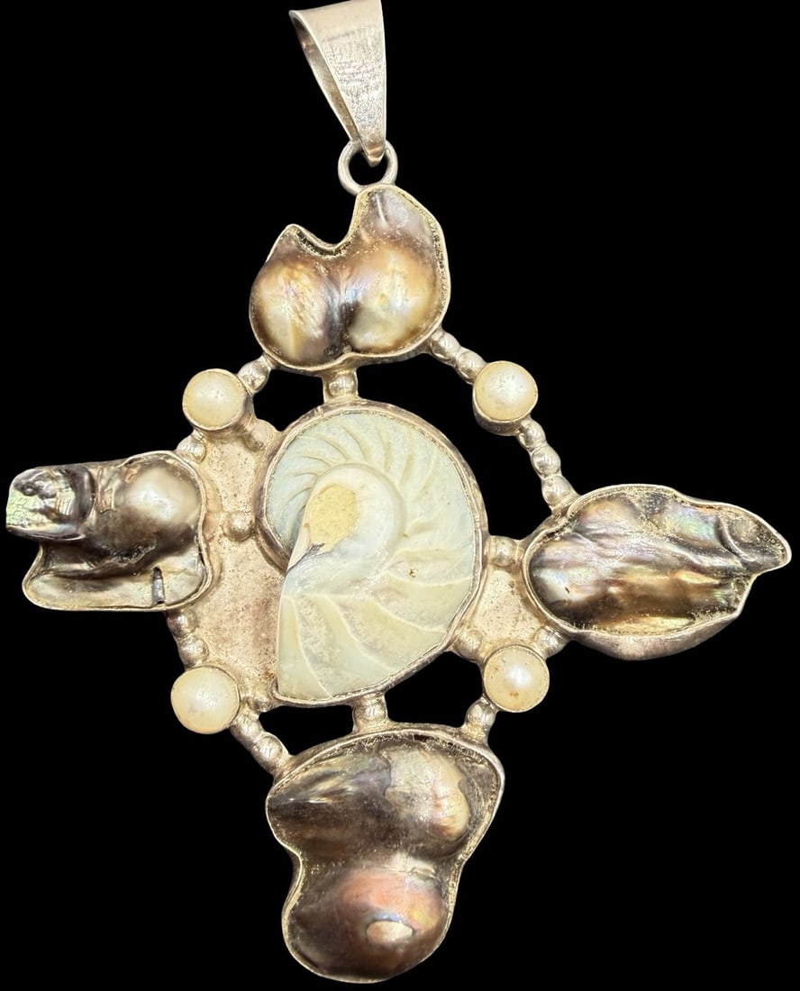 Gorgeous Ornate Vintage Mexico Gilt Sterling Silver, Abalone Shell & Pearl Pendant: Good vintage condition w/ patina and wear according to age and use, see pictures. Measures approx. 3" long and 2 1/2" wide and weighs ca. 29.5 grams. Marked Sterling Silver & Mexico