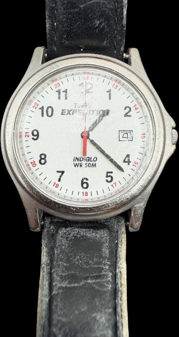 Gorgeous Vintage TIMEX Stainless Steel Silver Tone & White Dial Quartz Watch (1 of 3)