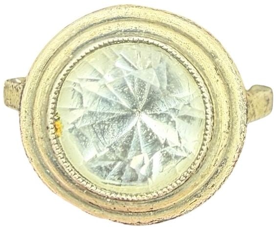 Gorgeous Vintage Native American Sterling Silver & Clear Rhinestone Ring: Good vintage condition w/ patina and wear according to age and use, see pictures. Measures approx. 1/2" long and 1/2" wide and weighs ca. 2.4 grams. The ring is a size 7. Tested Sterling Silver