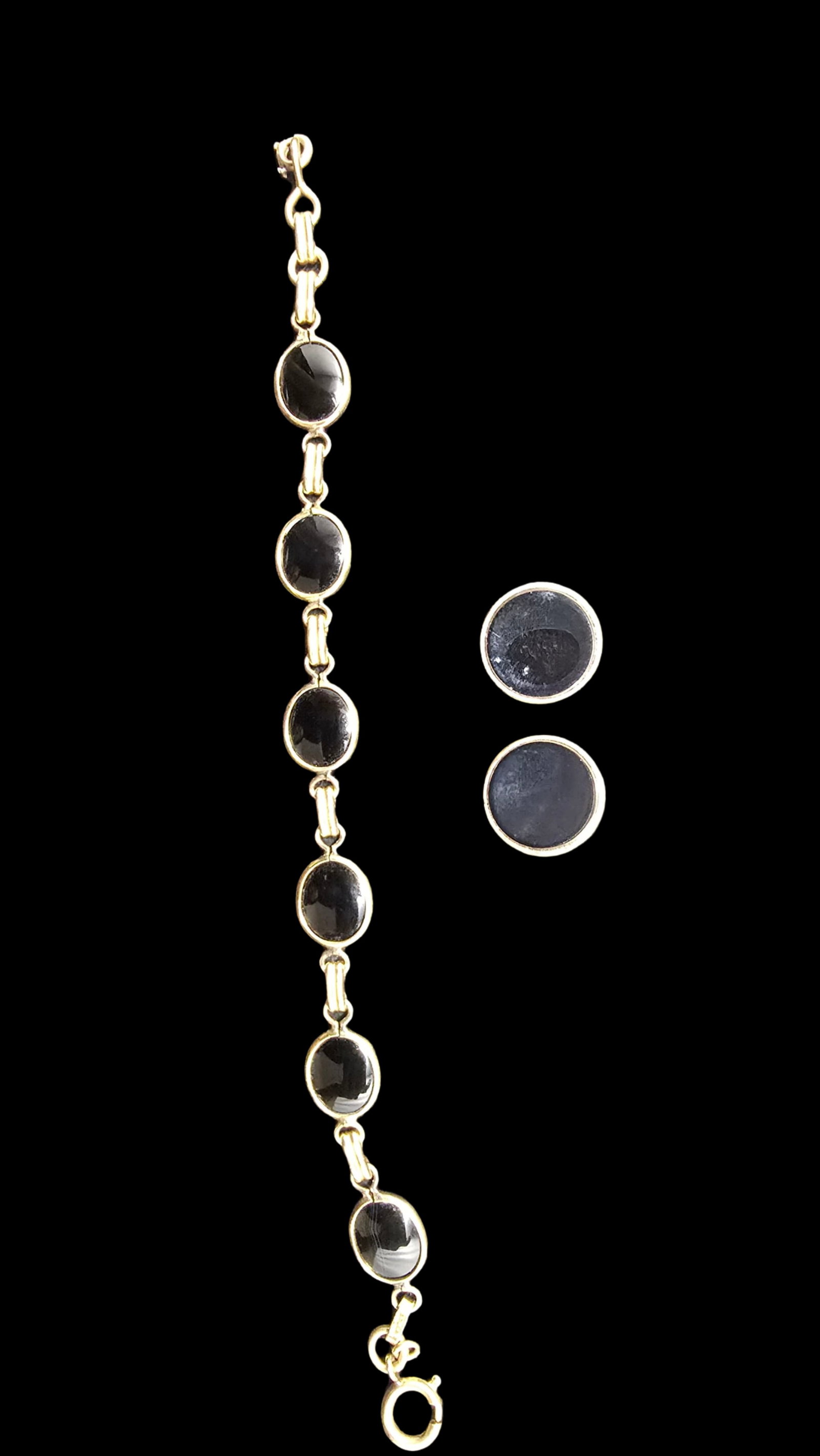 Amazing Vintage 10K Gold Filled Bracelet & Earrings w/ Black Onyx: Good vintage condition w/ patina and wear according to age and use, see pictures. Bracelet measures approx. 7 1/2" long and weighs ca. 16 grams. Earrings 1/2" high. Marked for 10K Gold Filled