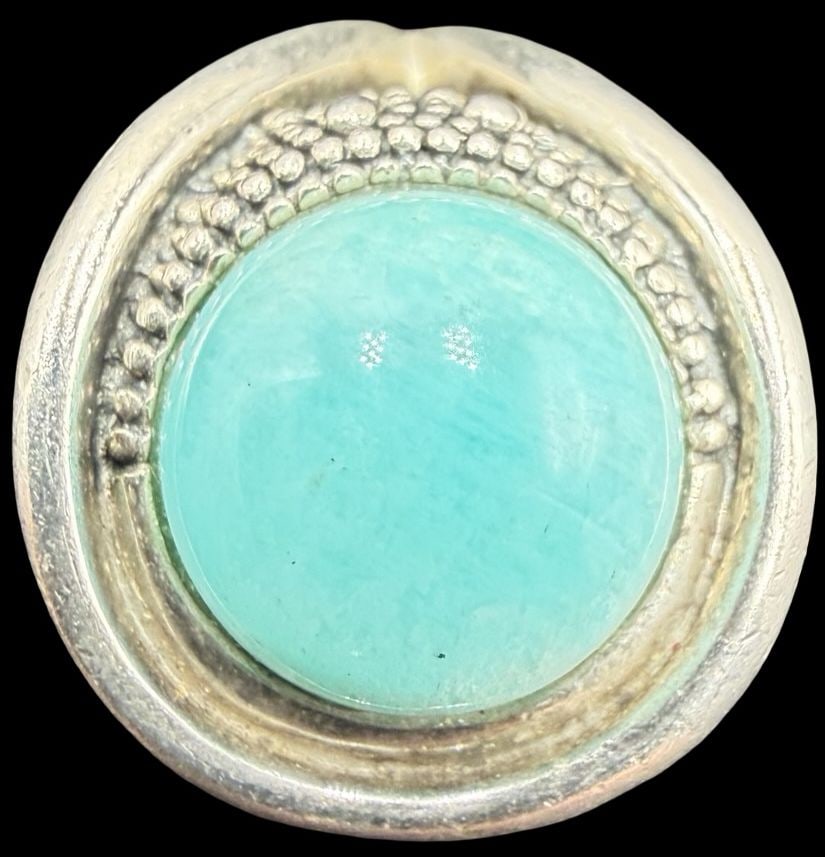 Stunning Ornate Vintage Gilt Mid- Century NATIVE AMERICAN Sterling Silver & Turquoise Gemstone Ring: Good vintage condition w/ patina and wear according to age and use, see pictures. Measures approx. 1/2" long and 1/2" wide and weighs ca. 10.8 grams. Ring is Size 8 3/4. Marked Sterling Silver & THAIL