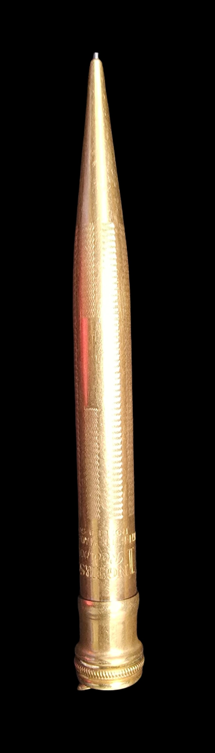 Gorgeous Antique INGERSOLL Gold Filled Ballpoint Pen: Very good antique condition w/ minor patina according to age. Measures approx. 3 1/2" long and weighs ca. 12.5 grams.