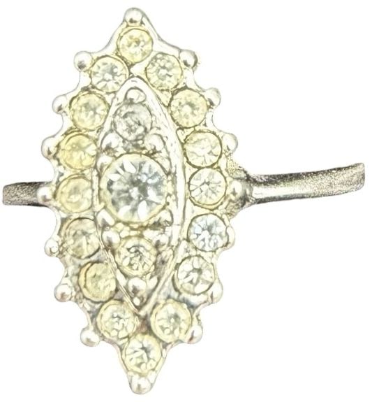 Gorgeous Vintage Sterling Silver & Cluster Clear Rhinestones Ring: Good vintage condition w/ patina and wear according to age and use, see pictures. Measures approx. 3/4" long and 1/2" wide and weighs ca. 3.7 grams. The ring is a size 5 1/2. Marked Sterling Silver