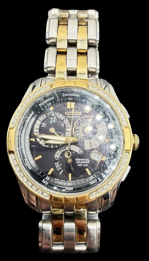 Vintage CITIZEN ECO-DRIVE Stainless Steel & Clear Rhinestones Solar Powered Watch: Good vintage condition w/ patina and wear according to age and use, see pictures. Dial measures approx. 1 1/4" long and 1 1/4" wide and weighs ca. 138.27 grams. Marked for CITIZEN. This solar-powered 