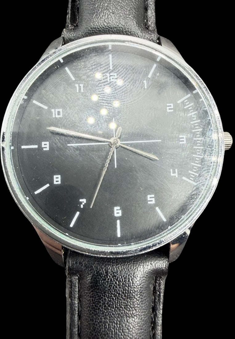 Gorgeous Vintage Silver Tone & Black Dial Watch: Good vintage condition w/ patina and wear according to age and use, see pictures. Measures approx. 1 1/2" long and 1 1/2" wide and weighs ca. 64.0 grams. Watch isn't working.