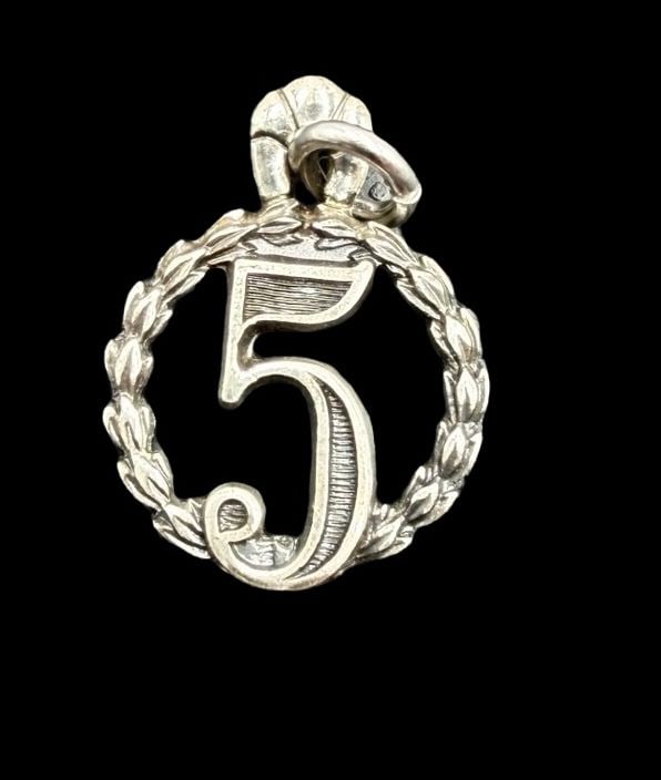 Beautiful Ornate Vintage Sterling Silver Number "5" Pendant: Good vintage condition w/ patina and wear according to age and use, see pictures. Pendant measures approx. 3/4" long and 3/4" wide and weighs ca. 1.3 grams. Tested for Sterling Silver