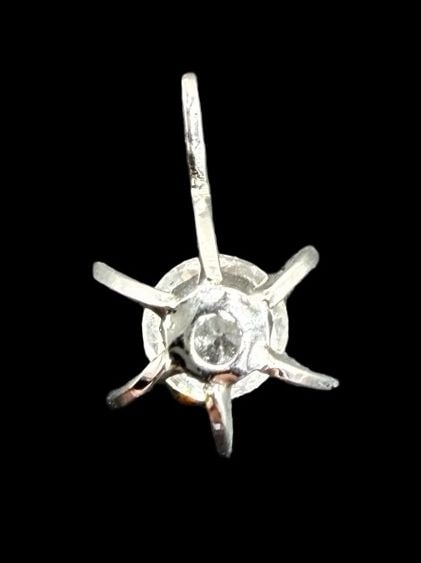 Beautiful Ornate Vintage Sterling Silver w/ Clear Rhinestone Pendant: Good vintage condition w/ patina and wear according to age and use, see pictures. Pendant measures approx. 1/2" long and 1/2" wide and weighs ca. 0.6 grams. Tested for Sterling Silver