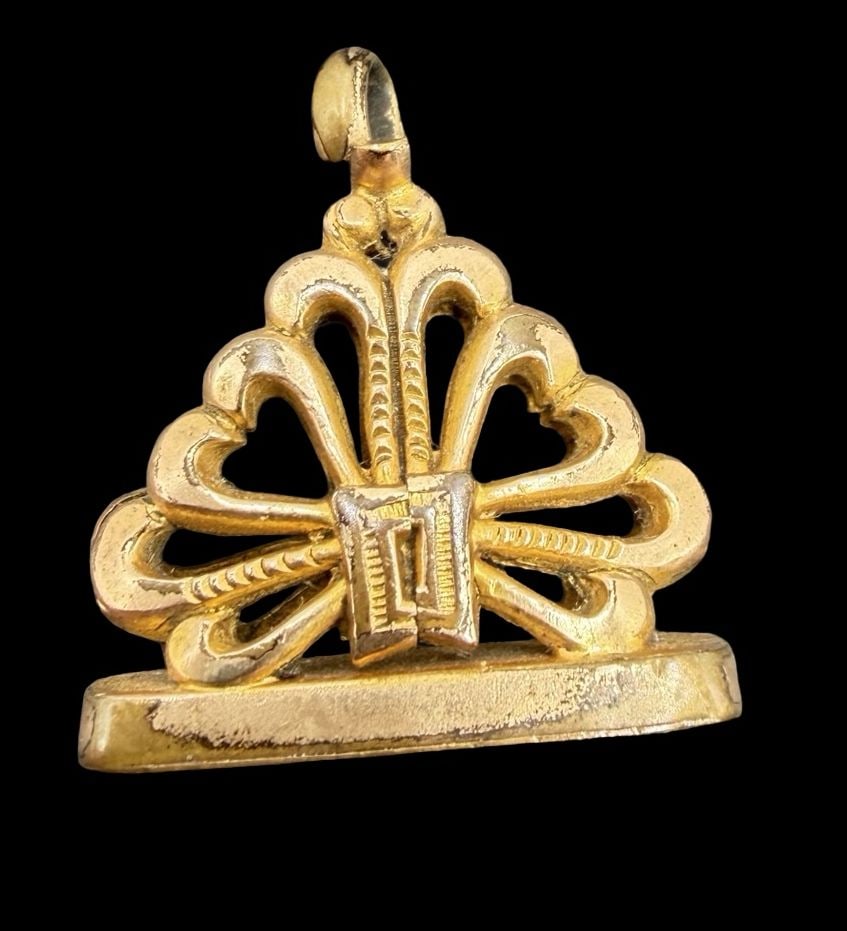 Beautiful Ornate Antique Gold Filled Pocket Watch Fob: Good vintage condition w/ patina and wear according to age and use, see pictures. Measures approx. 1" long and 1" wide and weighs ca. 6.2 grams.