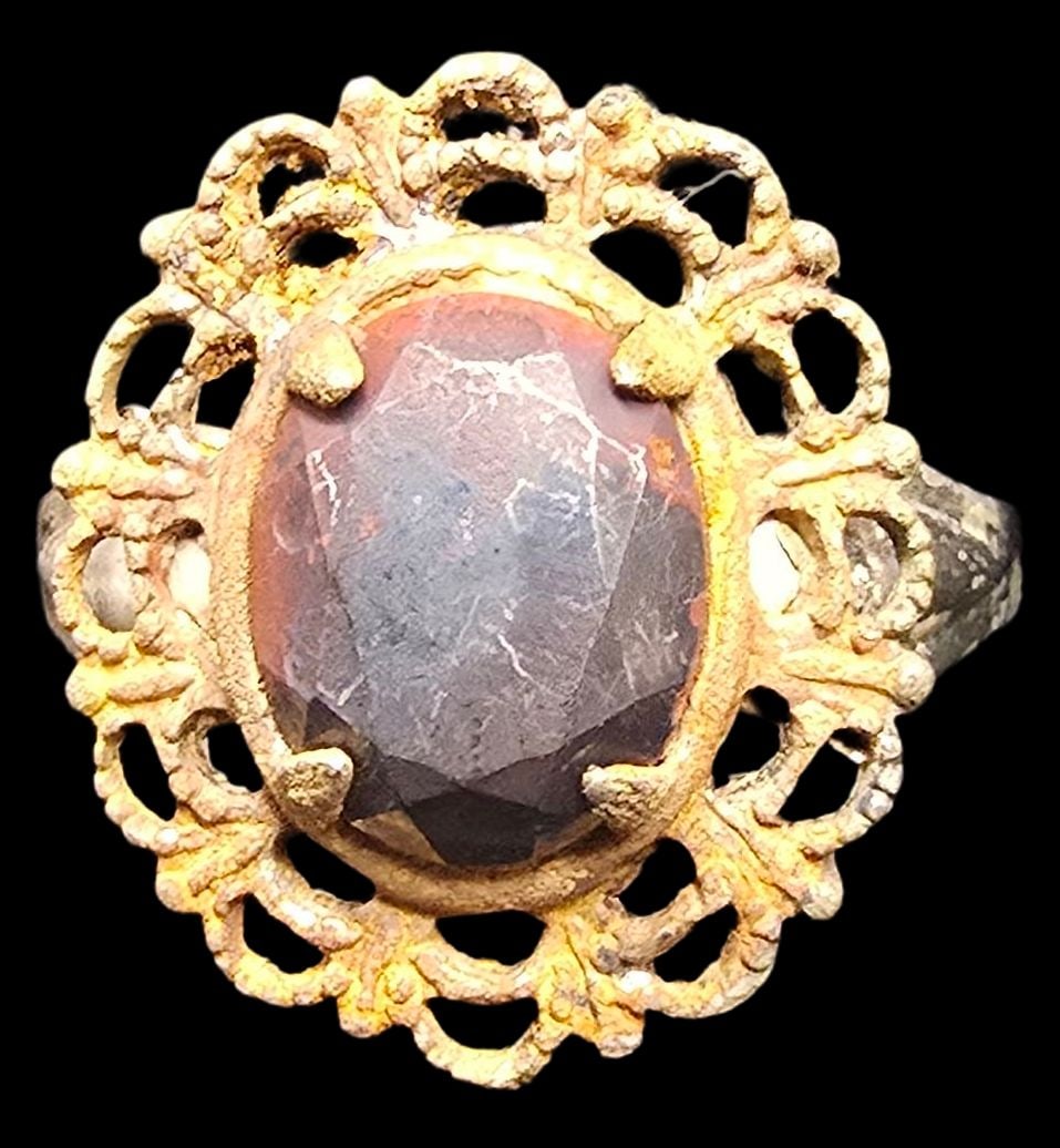 Vintage Mid-Century Southwestern PACIFIC JEWELRY COMPANY Sterling Silver Gemstone Ring: Good vintage condition w/ patina and wear according to age and use, see pictures. Marked for Sterling Silver.