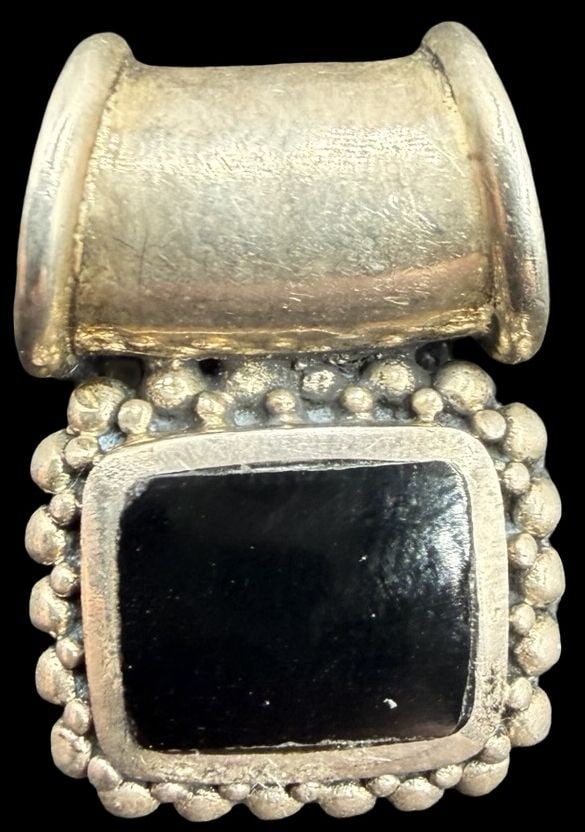 Gorgeous Ornate Vintage Gilt Sterling Silver & Black Onyx Pendant Charm: Good vintage condition w/ patina and wear according to age and use, see pictures. Measures approx. 1" long and 1/2" wide and weighs ca. 6.2 grams. Tested for Sterling Silver