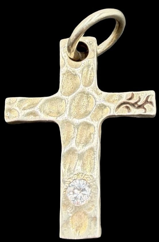 Stunning Ornate Vintage Gilt Sterling Silver & Clear Rinestone Cross Pendant Charm: Good vintage condition w/ patina and wear according to age and use, see pictures. Measures approx. 1 1/2" long and 1" wide and weighs ca. 8.2 grams. Tested for Sterling Silver