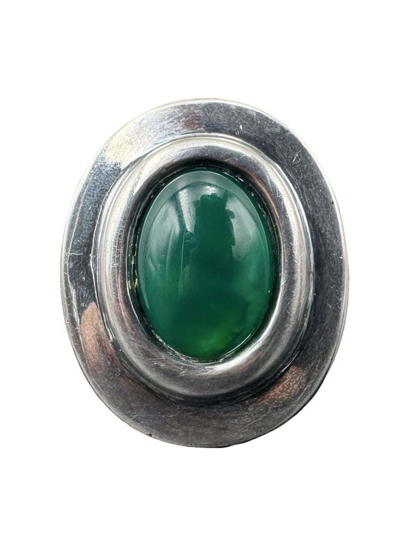 Beautiful Vintage Taxco Mexico Sterling Silver & Oval Green Gemstone Pendant Brooch: Very good vintage condition with minor patina according to age. Measures approx. 1 7/8" long and 1 1/2" wide. Weighs ca. 25.06 grams. Marked for Sterling Silver.
