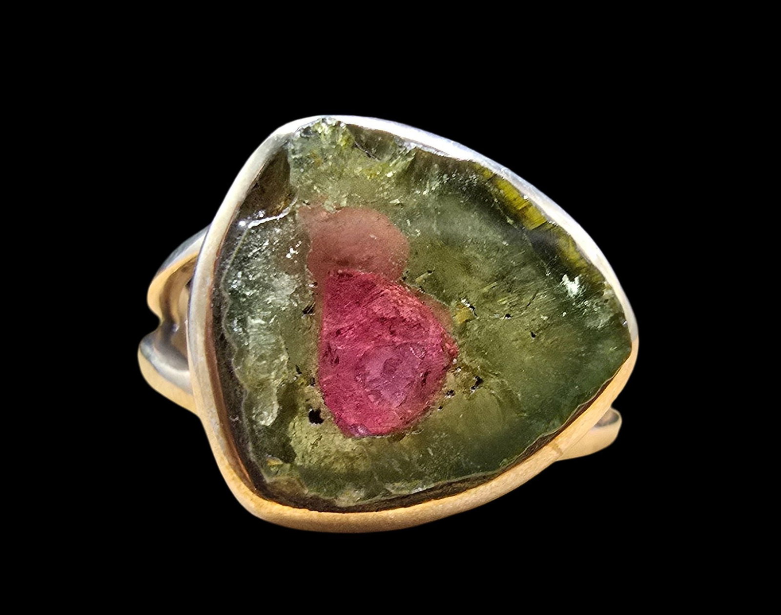Gorgeous Vintage Sterling Silver & Watermelon Tourmaline Ring: Very good vintage condition with minor patina according to age. The ring is a size 7 and weighs ca. 5 grams. Marked for Sterling Silver.