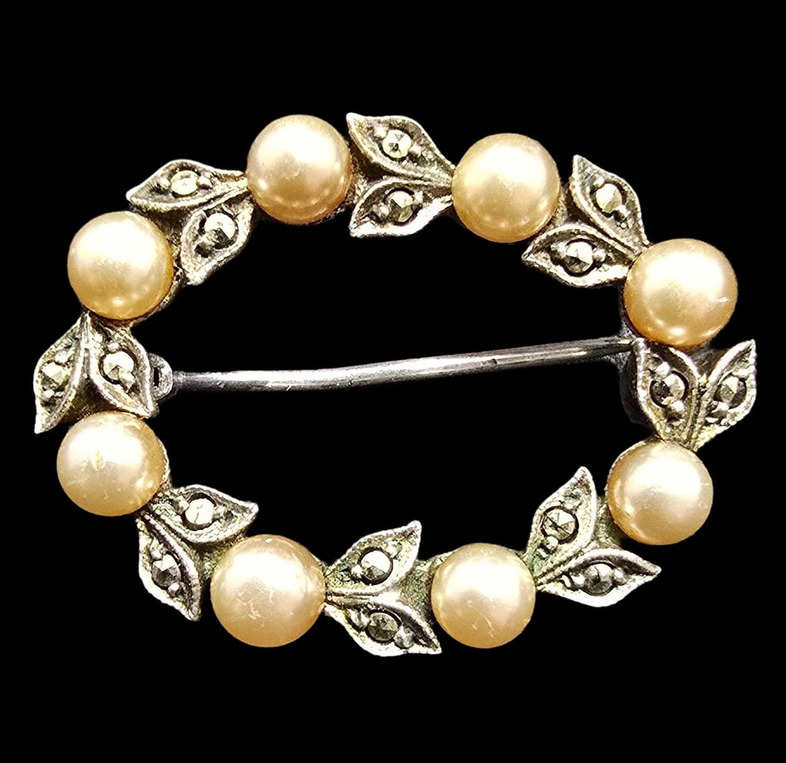 Beautiful Ornate Vintage European 800 Silver, Marcasite & Faux Pearls Designer Pin Brooch: Very good antique condition with minor patina according to age. Measures approx. 1" wide and weighs ca. 4 grams. Marked for 800 Silver and carrying an unidentified designer mark.