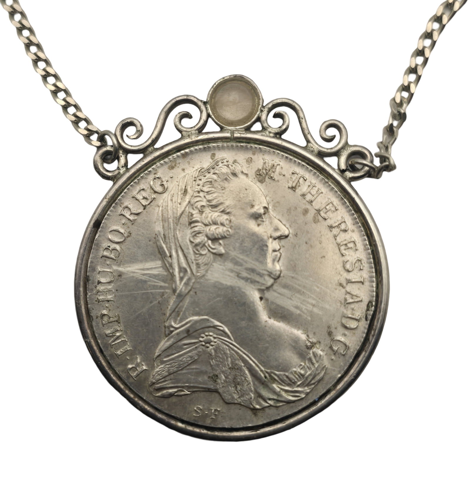 Vintage European 800 Silver, Rose Quartz & Maria Theresia Thaler Pendant Necklace: Measures approx. 13" long and weighs ca. 44.62 grams. Very good vintage condition with minor wear and patina according to age. Tested for a minimum of 800 (80%) Silver.