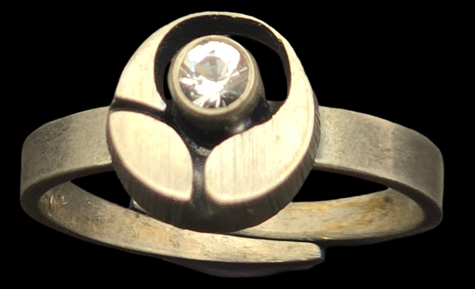 Vintage Mid-Century Modern STEN & LAINE Finland Sterling Silver & Rock Crystal Designer Ring: The ring is a size 5 1/2 and weighs ca. 2 grams; it is adjustable. Very good vintage condition with minor wear and patina according to age. Fully marked.