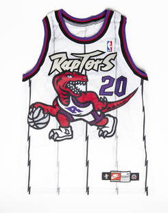 Damon Stoudamire Toronto Raptors Home Jersey: Pro cut. Sublimation printed with stitched appliquÃ©s. Made in USA Date: 1997-98 Brand: Nike Size: 44 +4": 21"x30.5" Color: White