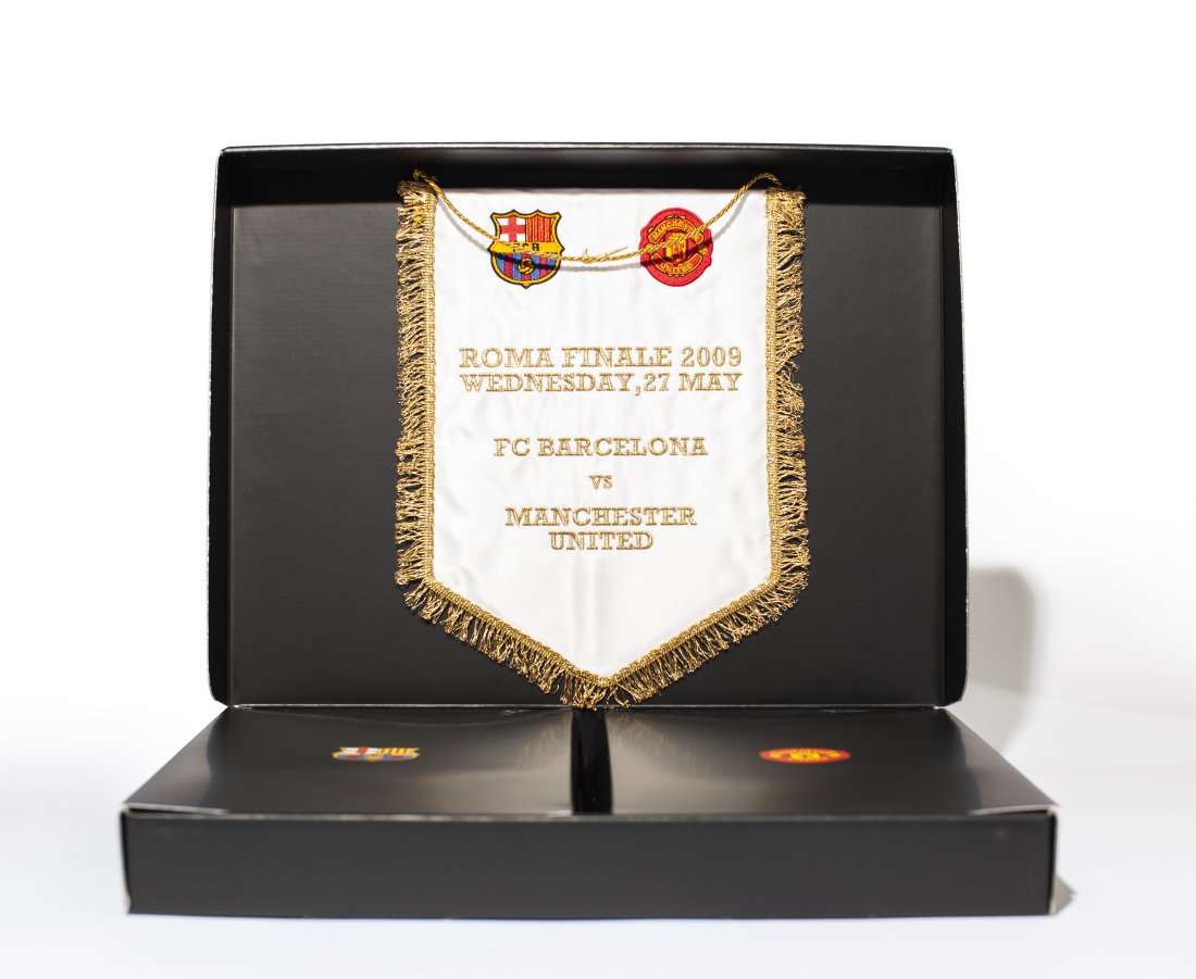 F.C. Barcelona / Manchester United Champions League Final Boxed Jersey Set (1 of 3)