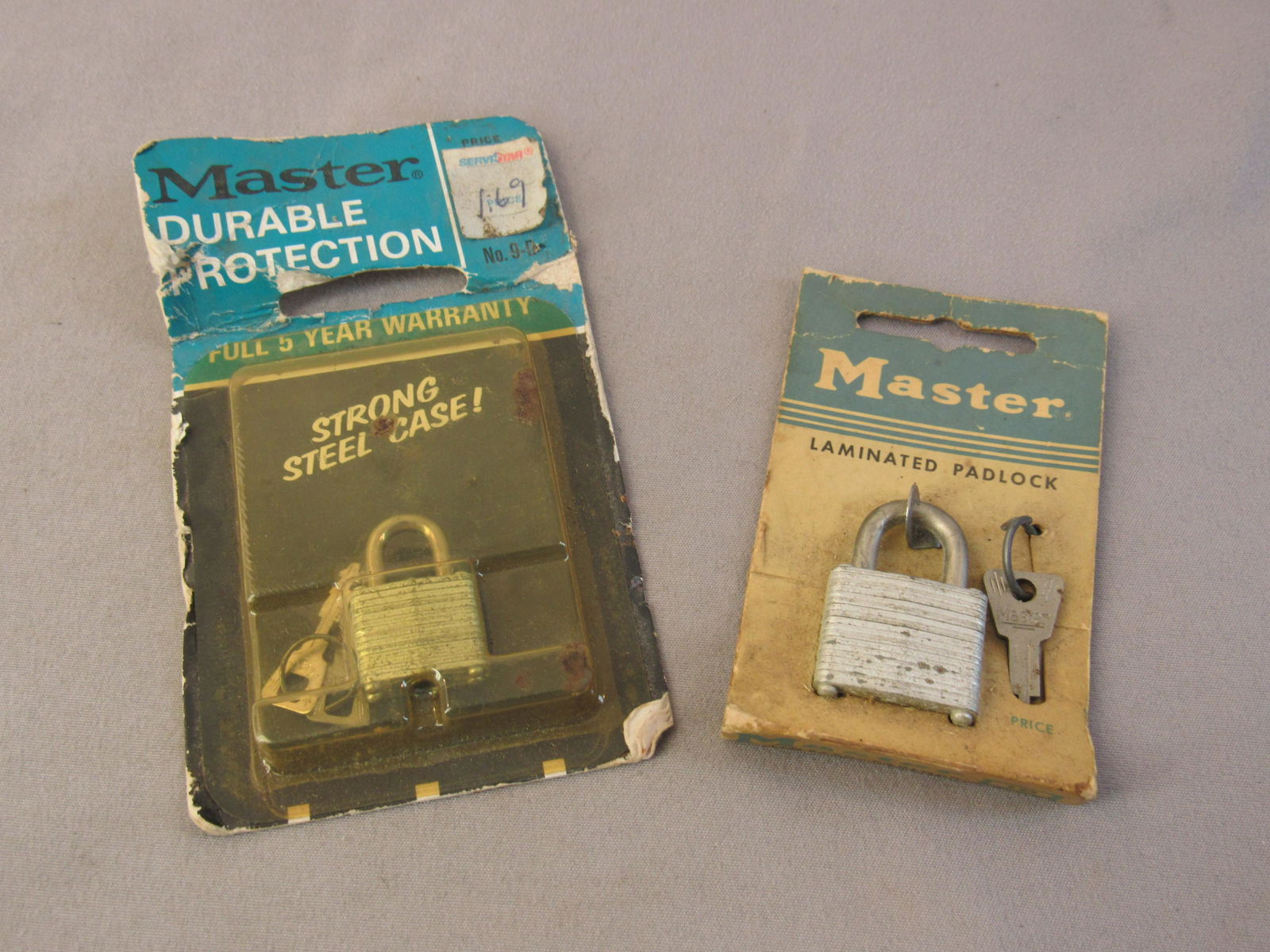 (2) Miniature Master Locks (1 of 1)