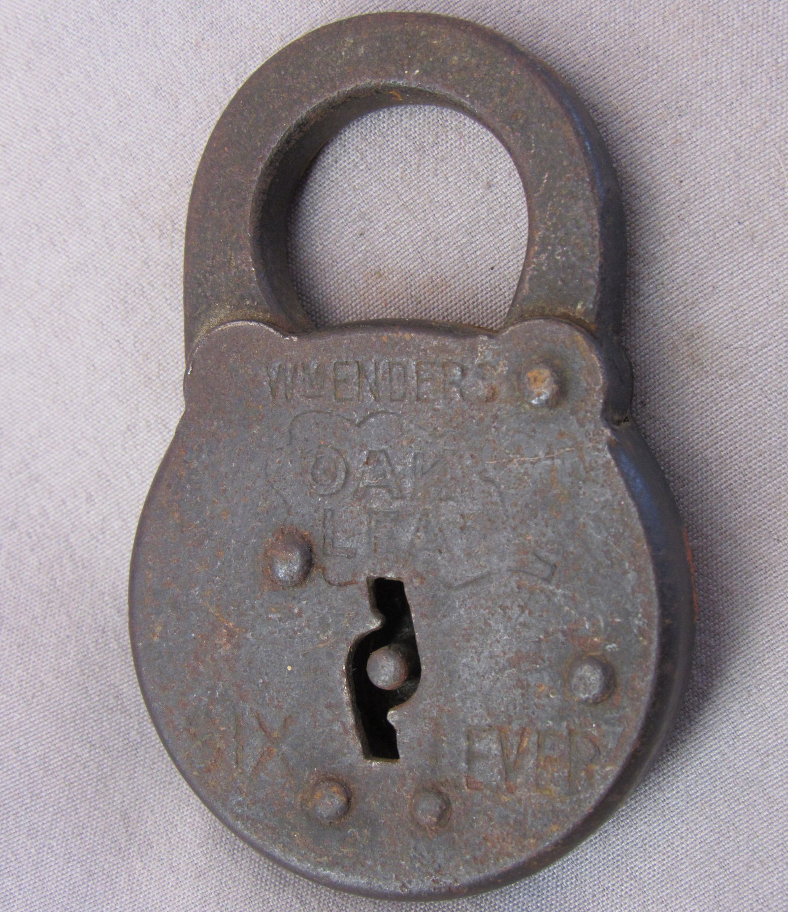 William Enders "Oakleaf" Padlock (1 of 5)