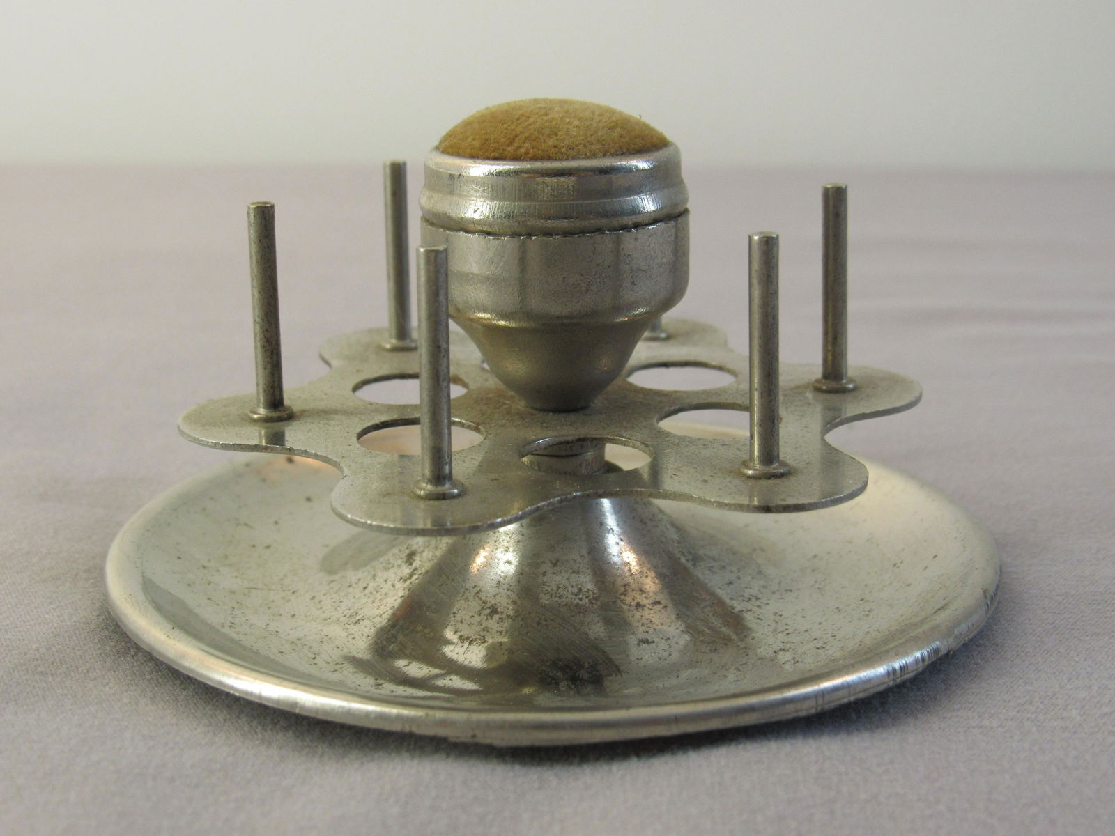 Spool carrier thread dispenser . (1 of 4)