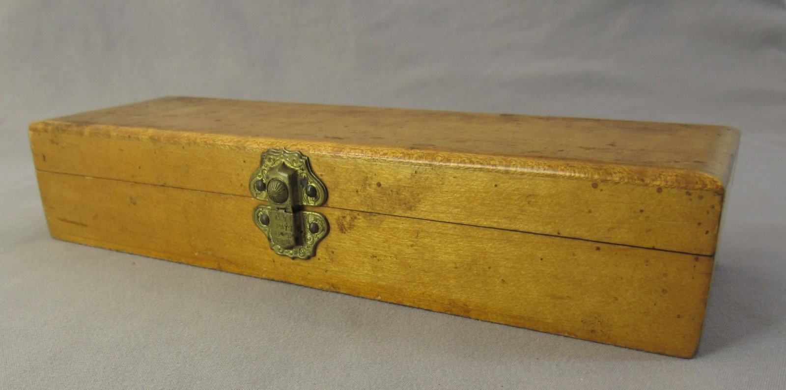 Treen pencil box , advertising Clarks: Treen pencil box , advertising Clarks O. N. T.