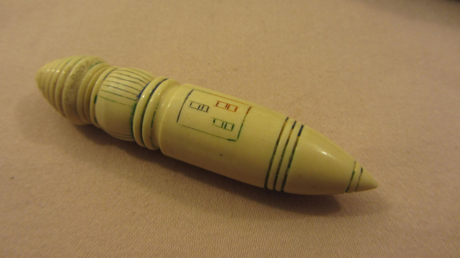 Vegetable  I vory Needle Case Holder. (1 of 5)