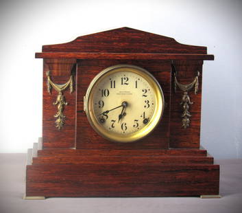 Seth Thomas 2 Bell Trademark " Ding Dong " Clock: Seth Thomas "Ding Dong". Great example. Adamantine finish. Antique clock.