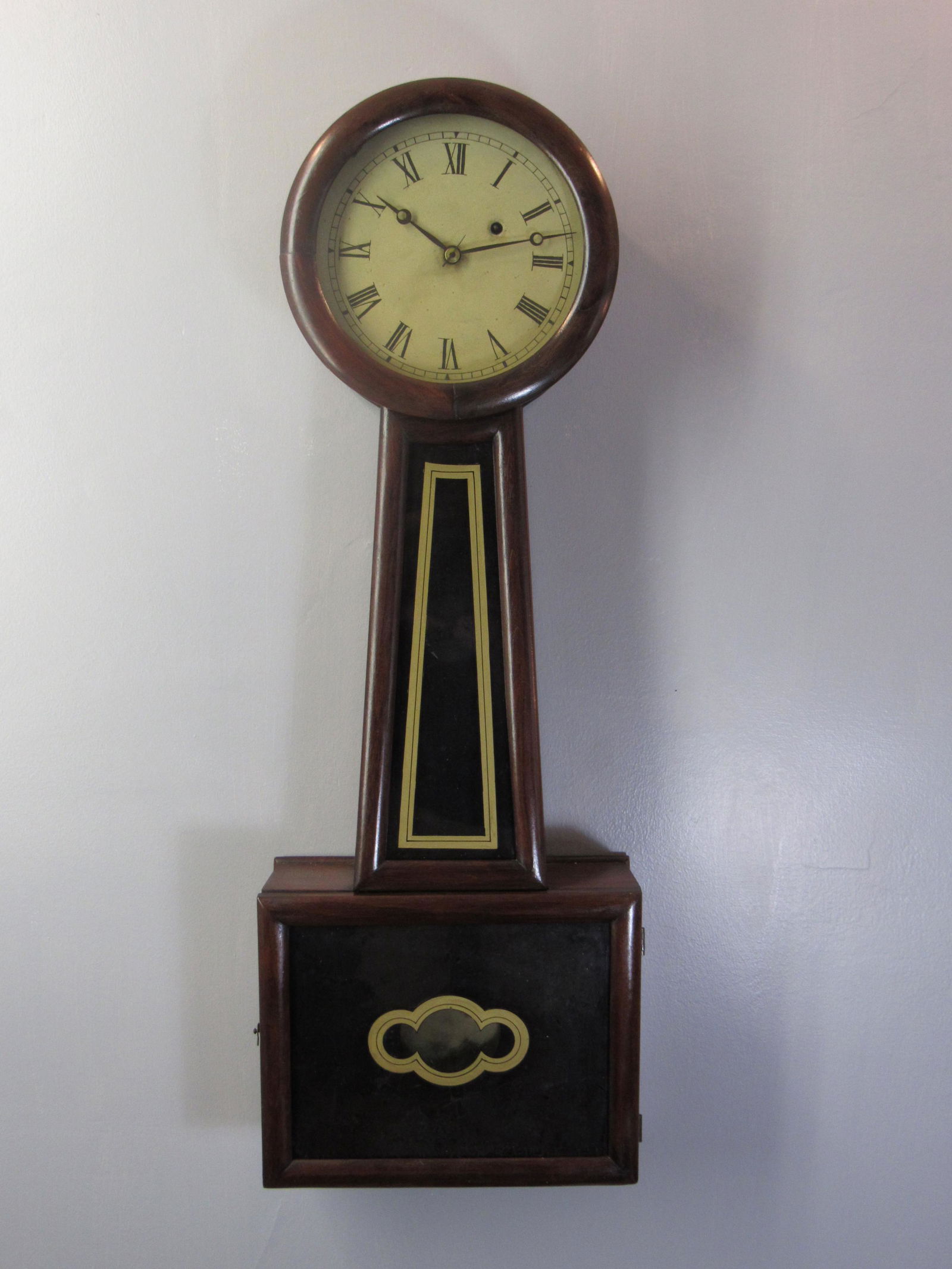 Attleboro Style Unsigned Banjo Timepiece: Attleboro Style Unsigned Banjo Timepiece clock