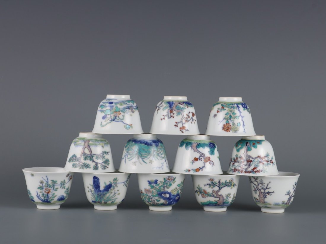 [FROM SOTHEBYS] A  PORCELAIN QING DYNASTY PASTEL PAINTING FLOWER CUP (1 of 9)