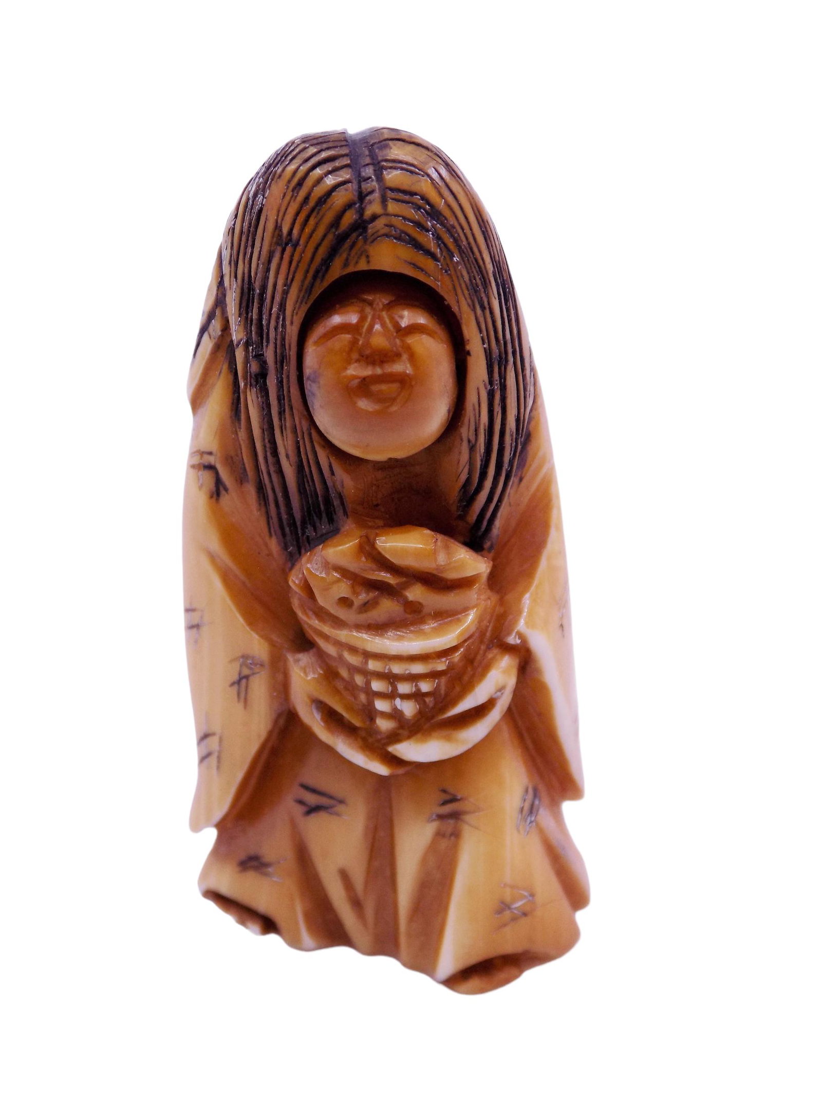 Antique/Vintage Articulating Netsuke: Antique/Vintage Netsuke, Articulating. Measurements:Approx. 2" L x 1 1/2" W