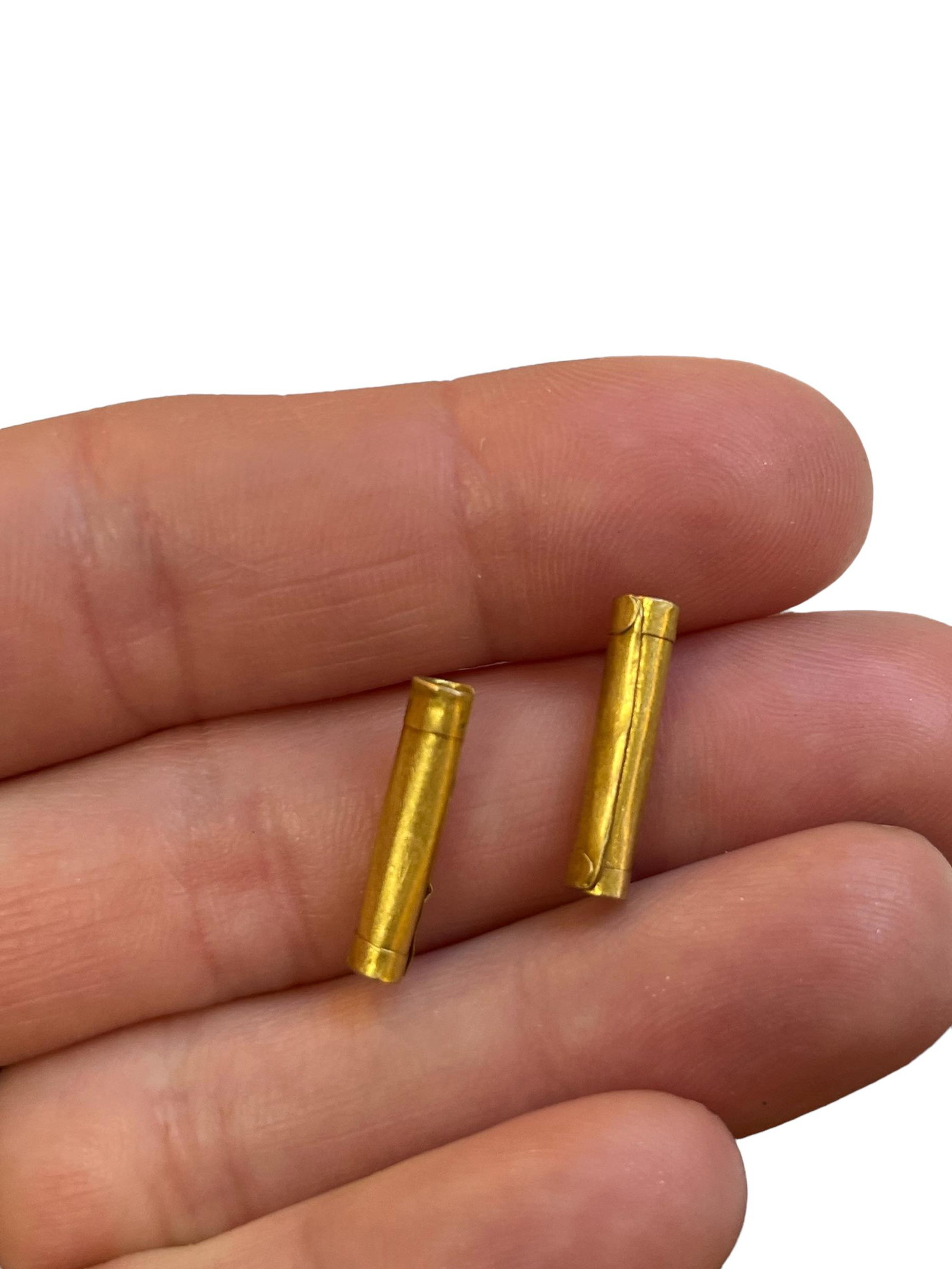 Pre-Columbian Tairona Gold Beads, Pair (1 of 4)