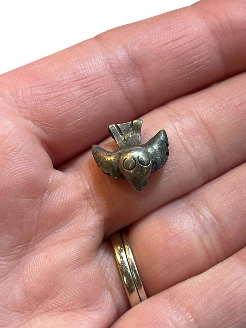 Small Pre-Columbian Moche Silver Bird Pendant (1 of 5)