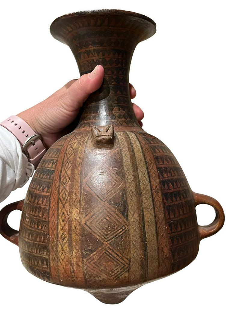 Pre-Columbian NariÃ±o Vessel (1 of 8)