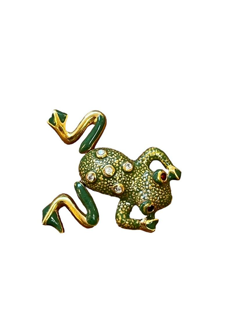 Antique Articulating Frog Brooch (1 of 4)