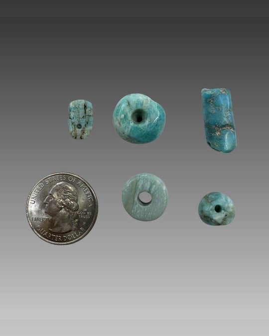 Precolumbian blue jade beads (5), Costa Rica (1 of 3)