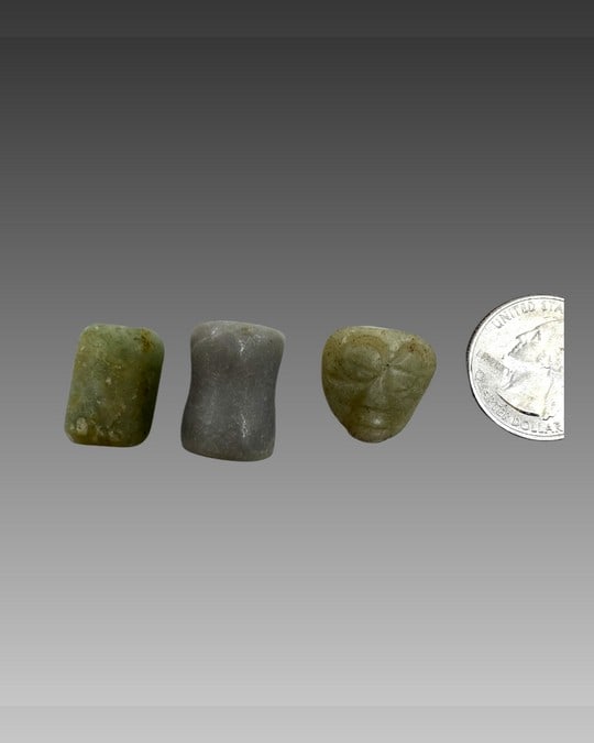 Precolumbian jade beads with miniature head pendant (3), Mixtec (1 of 3)
