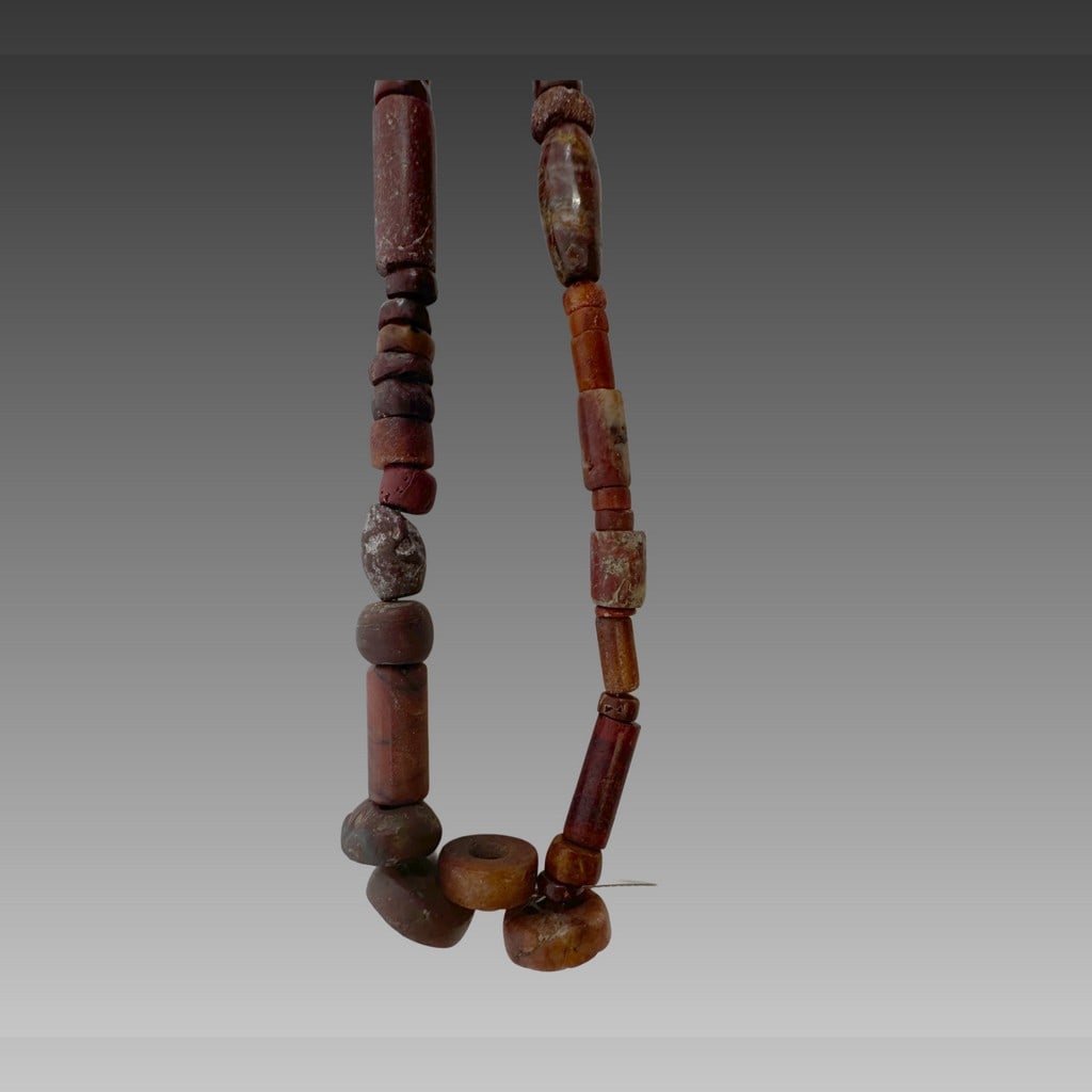 Precolumbian Tairona Beaded Necklace (1 of 3)