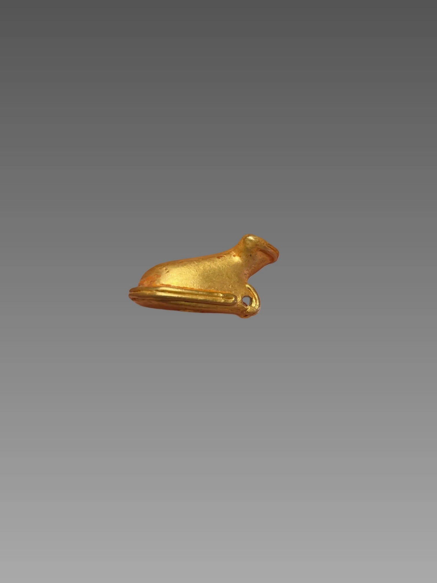 Pre-Columbian Tairona Gold Frog Pendant (1 of 6)