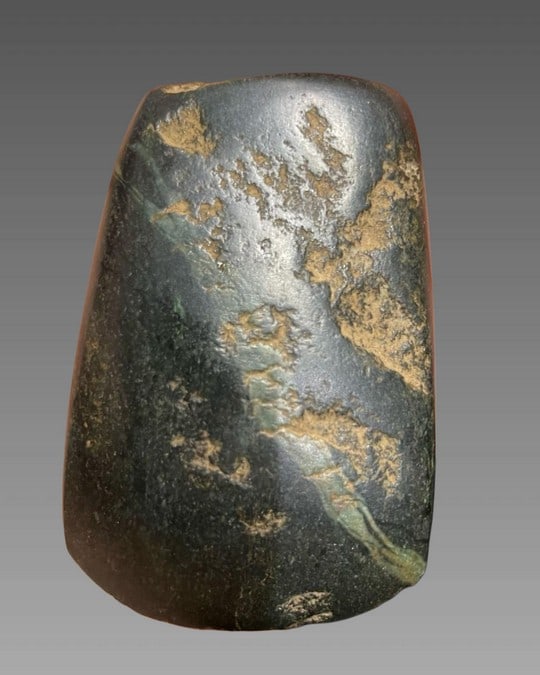 Pre-Columbian Jade Axe (1 of 6)