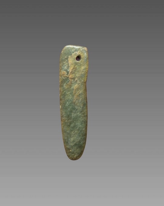 Pre-Columbia Mayan Jade Pendant (1 of 6)