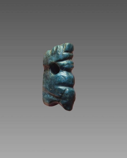 Pre-Columbian Blue Jade Figure Pendant Nicoya Costa Rica (1 of 5)