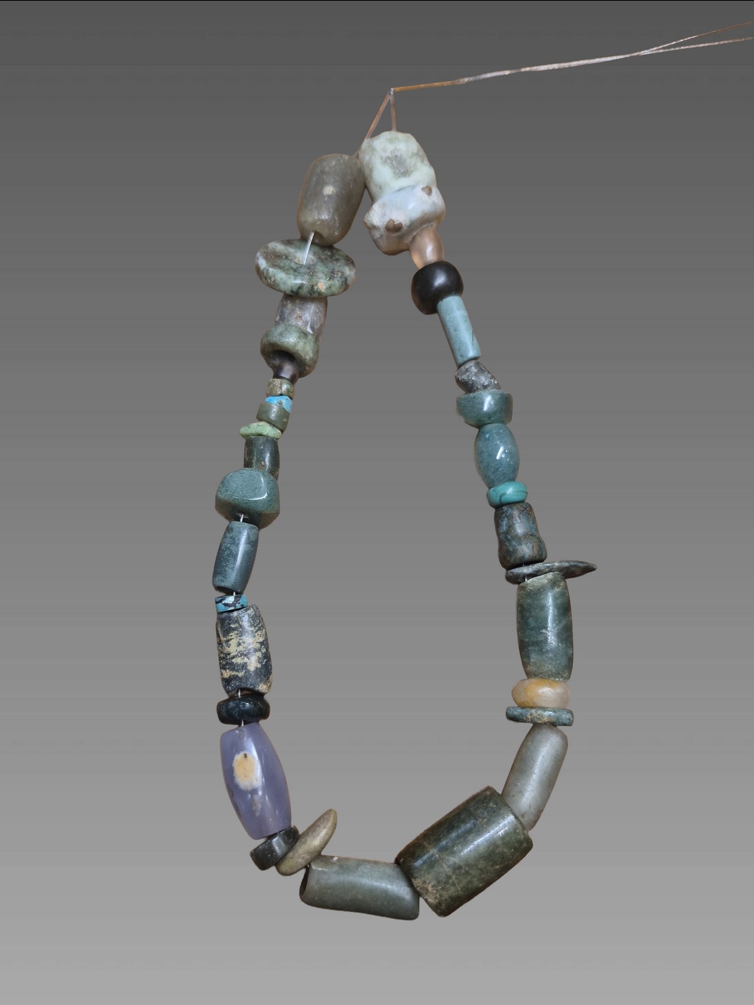 Pre-Columbian Mayan Assorted Bead Collection (1 of 8)