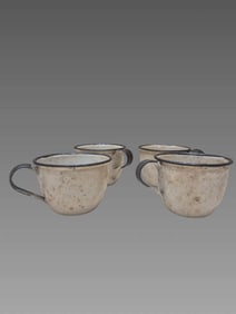 Vintage Enamel Coated Coffe Mug Set